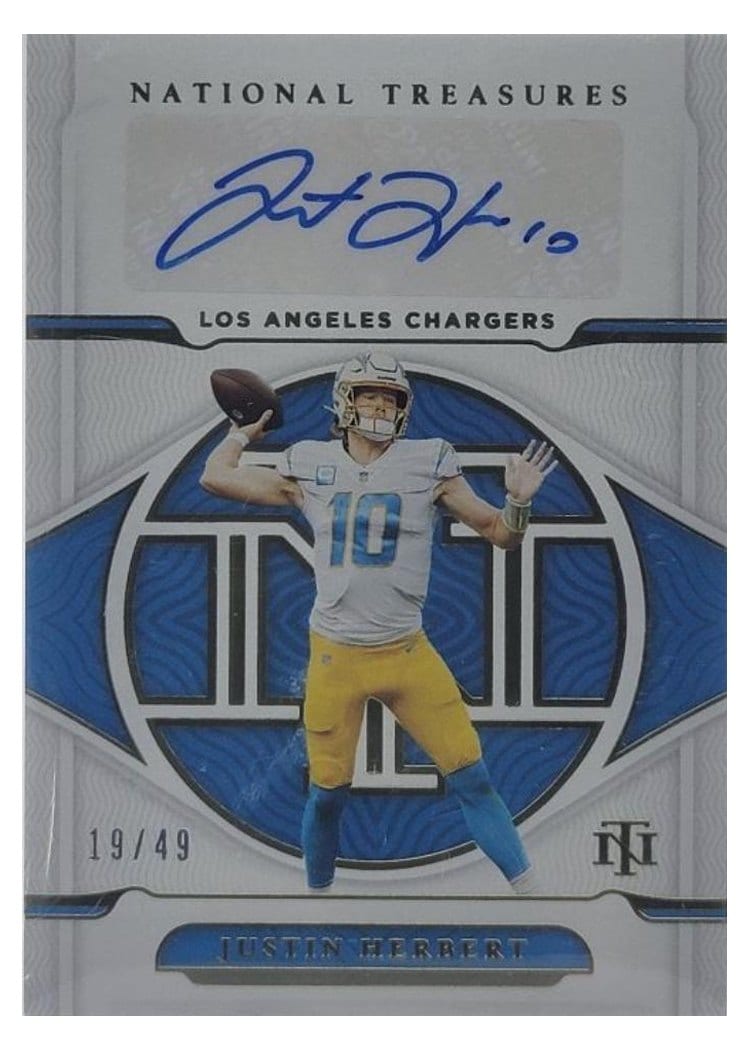 2021 Panini National Treasures Signatures Gold Justin Herbert #SI-JHE card