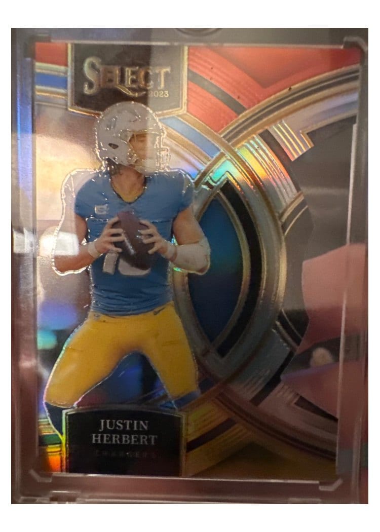 2023 Panini Select Base Set Justin Herbert #136 card