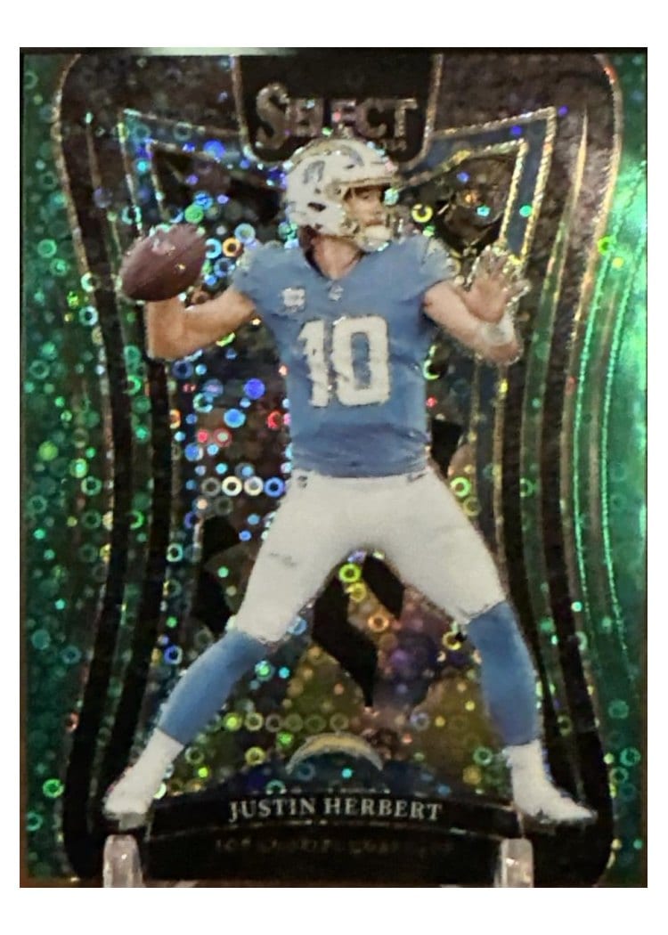 2024 Panini Select Base Set Justin Herbert #395 card
