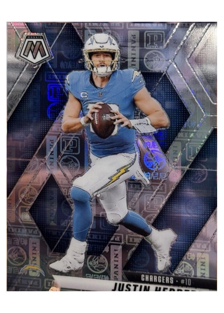 2025 Panini Mosaic Base Set Justin Herbert #80 card