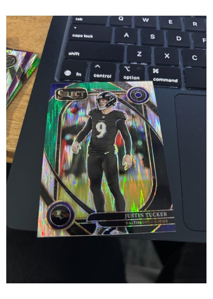 2024 Panini Select Base Set Justin Tucker Black Green Prizm Shock #274 card