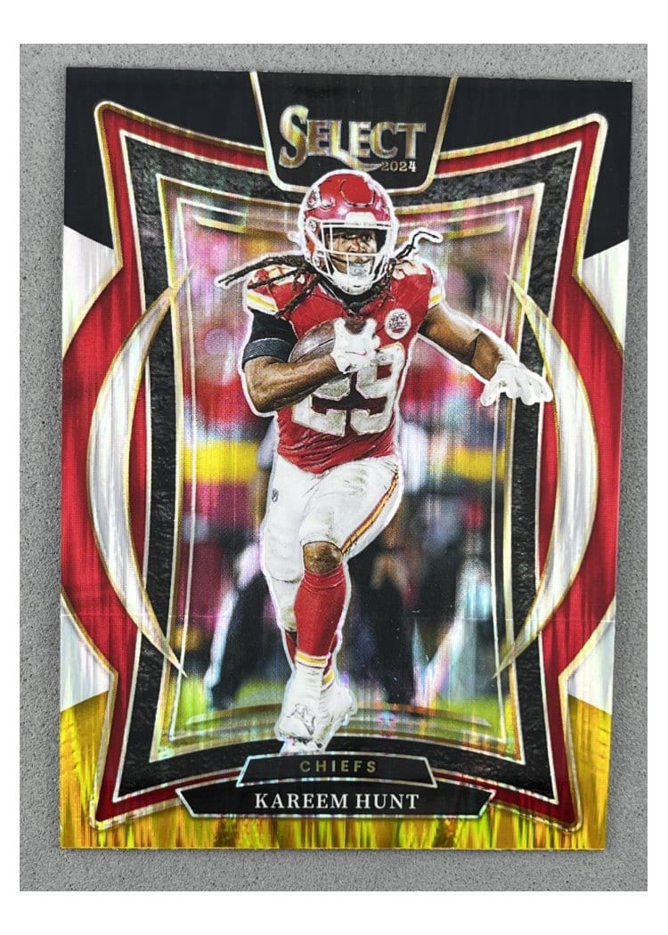 2024 Panini Select Base Set Kareem Hunt #75 card