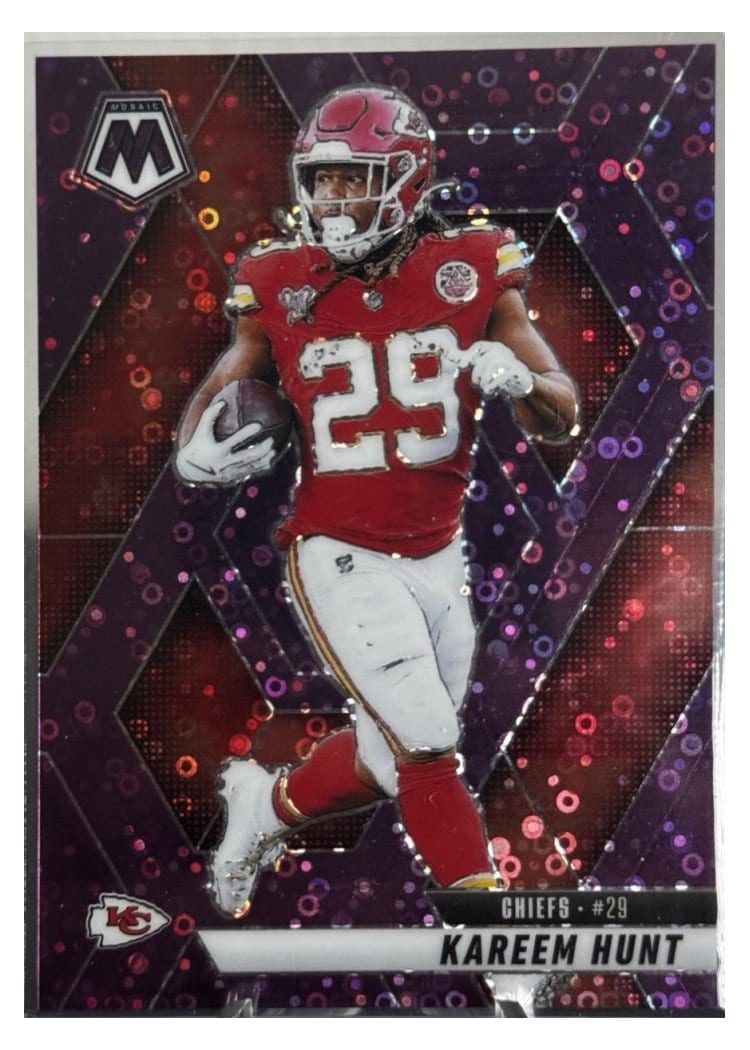 2025 Panini Mosaic Base Set Kareem Hunt #35 card