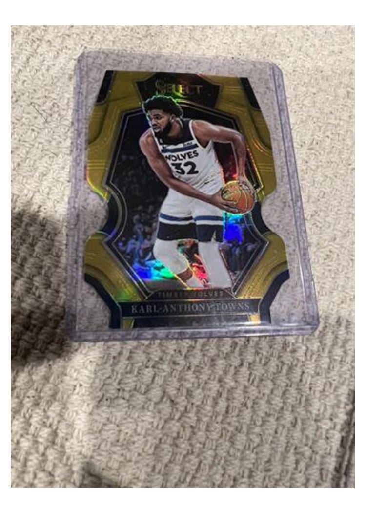 2022-23 Panini Select Base Set Karl-Anthony Towns #112 card