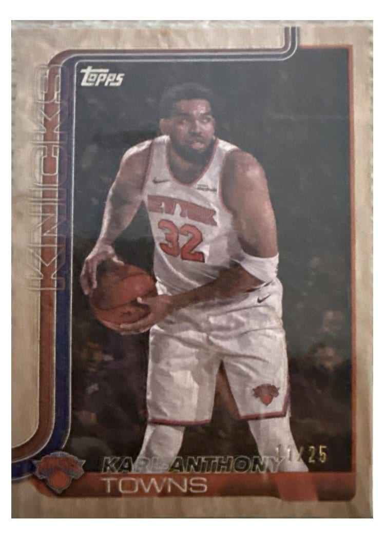 2025-26 Topps Base Set Karl-Anthony Towns #19 card