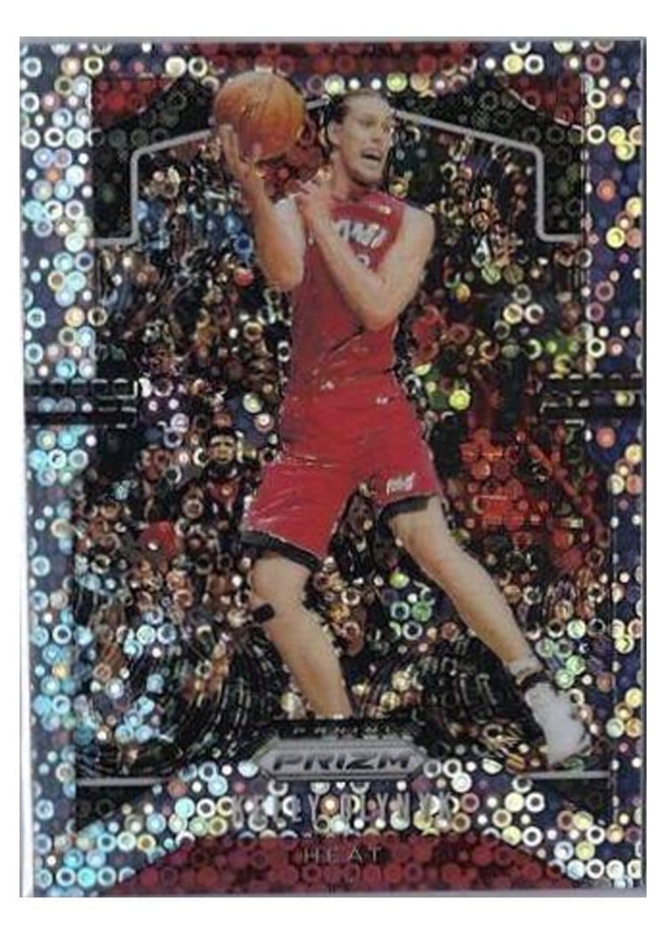 2019-20 Panini Prizm Base Set Kelly Olynyk #146 card