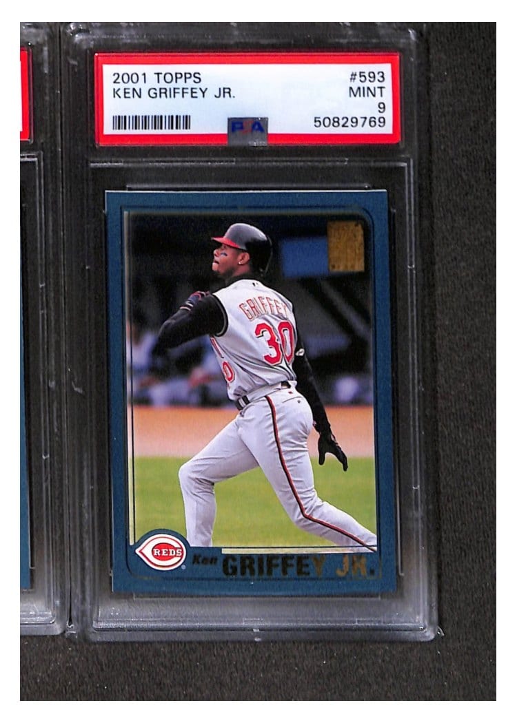 2001 Topps Base Set Ken Griffey Jr. #593 card
