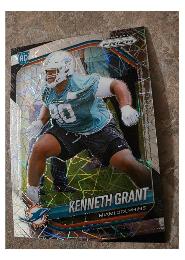 2025 Panini Prizm Base Set Kenneth Grant #374 card