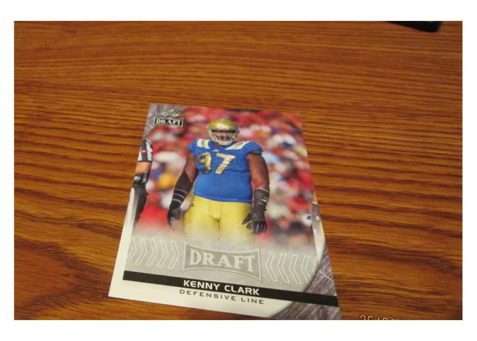 2016 Leaf Draft Kenny Clark #52 card