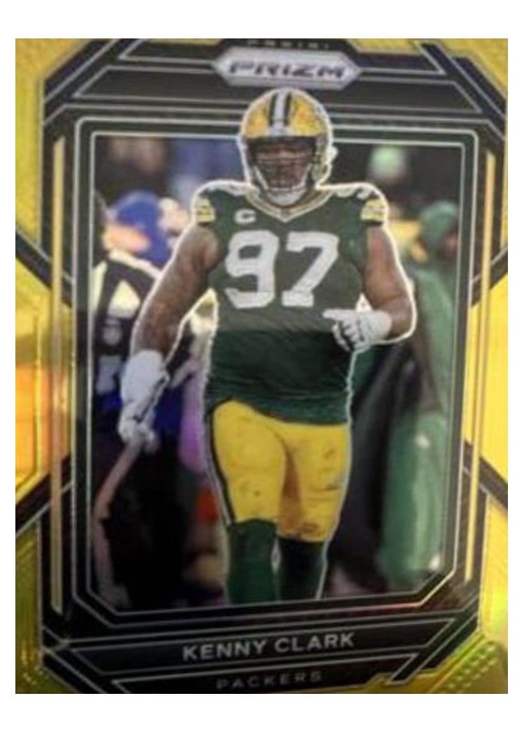 2022 Panini Prizm Base Set Kenny Clark #110 card