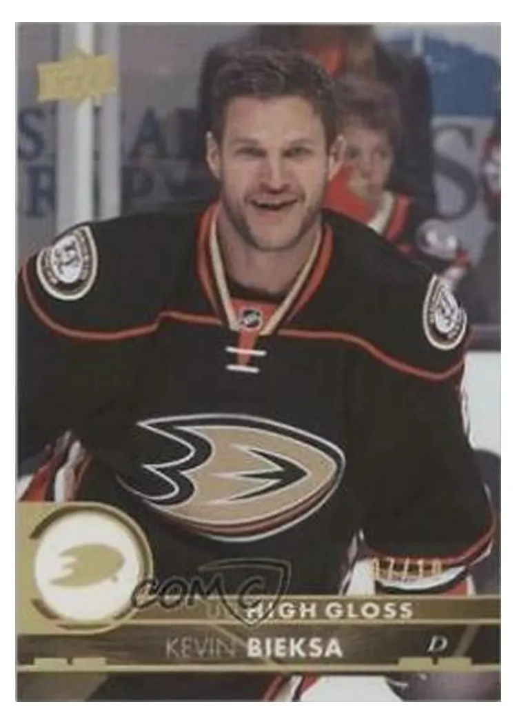 2017-18 Upper Deck Base Set Kevin Bieksa #4 card
