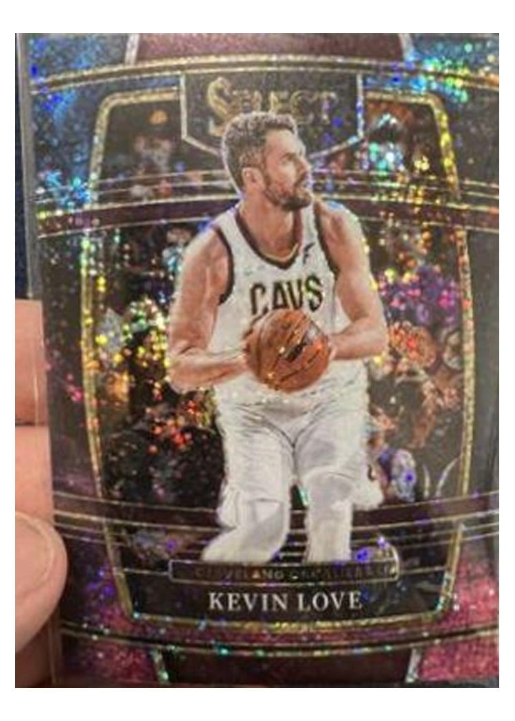 2021-22 Panini Select Base Set Kevin Love #60 card