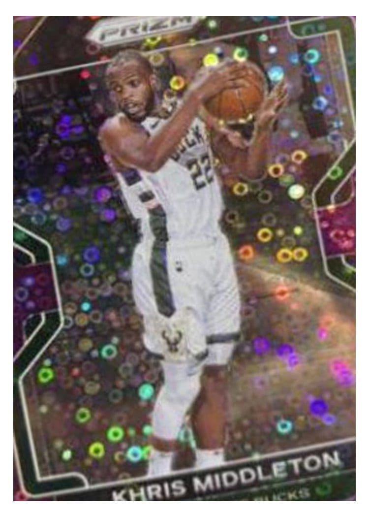 2021-22 Panini Prizm Base Set Khris Middleton #128 card