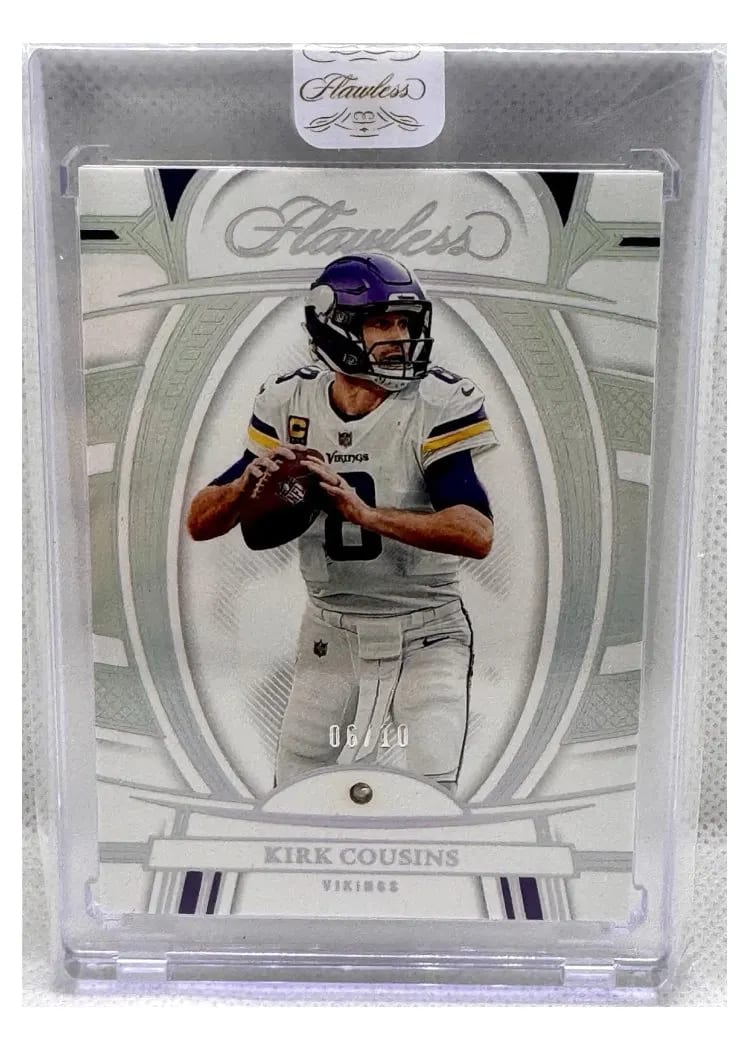 2022 Panini Flawless Base Set Kirk Cousins #44 card