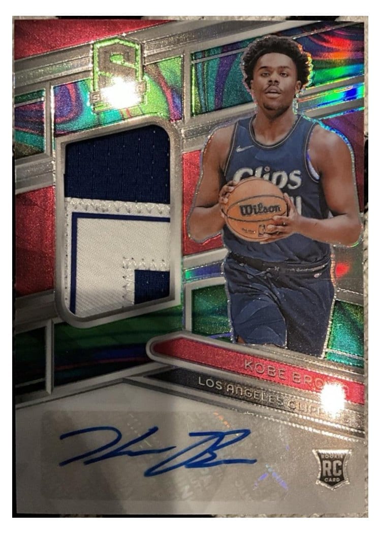 2023-24 Panini Spectra Base Set Kobe Brown Marble Jersey Autograph #224 card