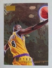 1996 Skybox Premium Kobe Bryant #55 card