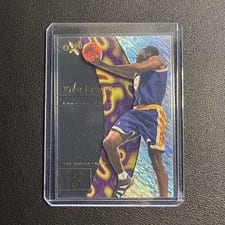 1997 Skybox E-X2001 Kobe Bryant #8 card