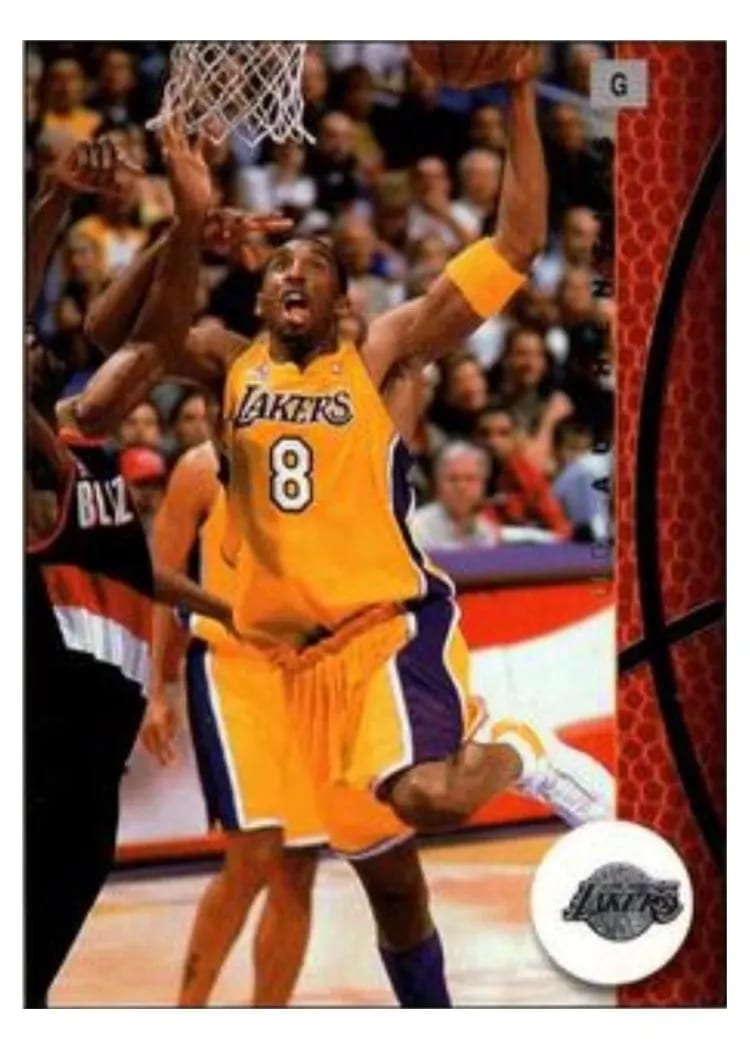 2002 Upper Deck Authentics Kobe Bryant #35 card