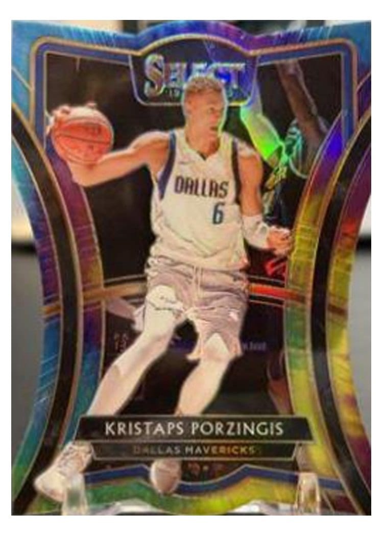 2019-20 Panini Select Base Set Kristaps Porzingis Die Cut Tie Dye Prizm #123 card