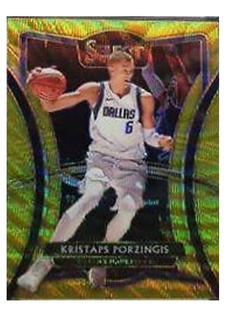2019-20 Panini Select Base Set Kristaps Porzingis #123 card