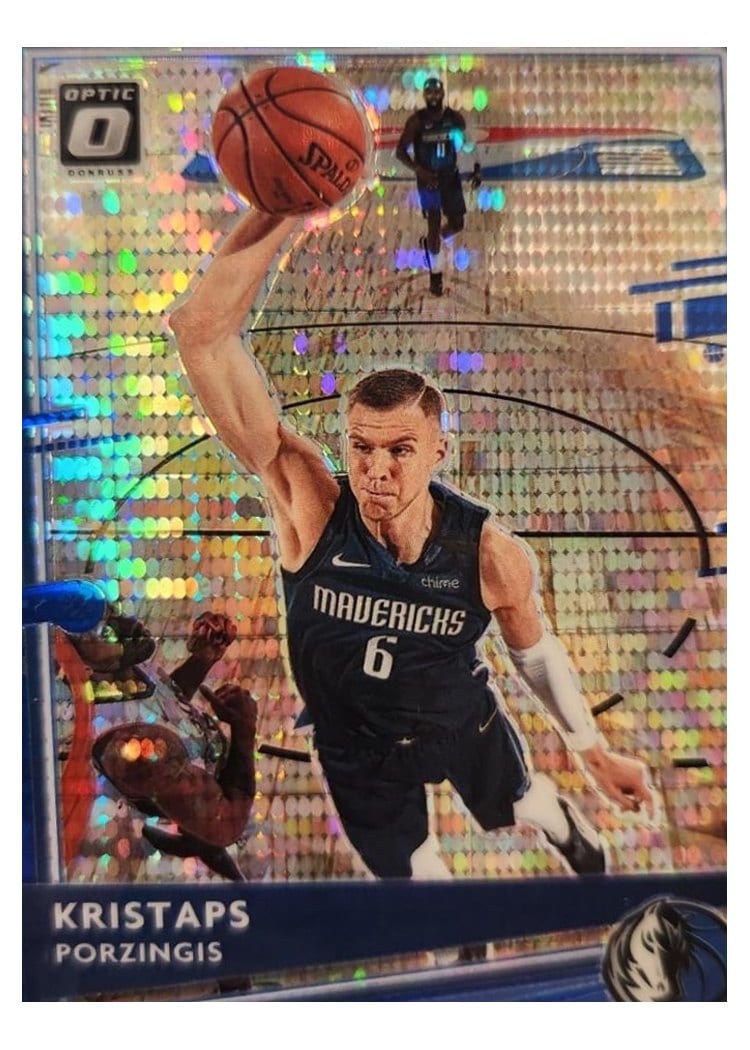 2020-21 Donruss Optic Base Set Kristaps Porzingis Blue Pulsar #82 card