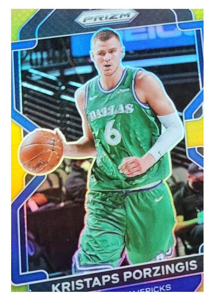 2021-22 Panini Prizm Base Set Kristaps Porzingis #74 card