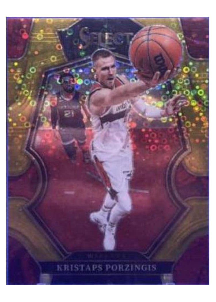 2022-23 Panini Select Base Set Kristaps Porzingis Gold Disco Prizm #104 card