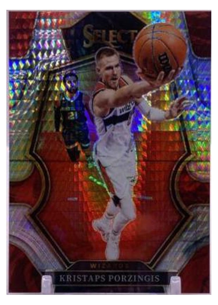 2022-23 Panini Select Base Set Kristaps Porzingis #104 card