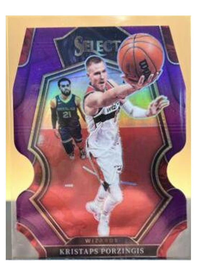 2022-23 Panini Select Base Set Kristaps Porzingis #104 card