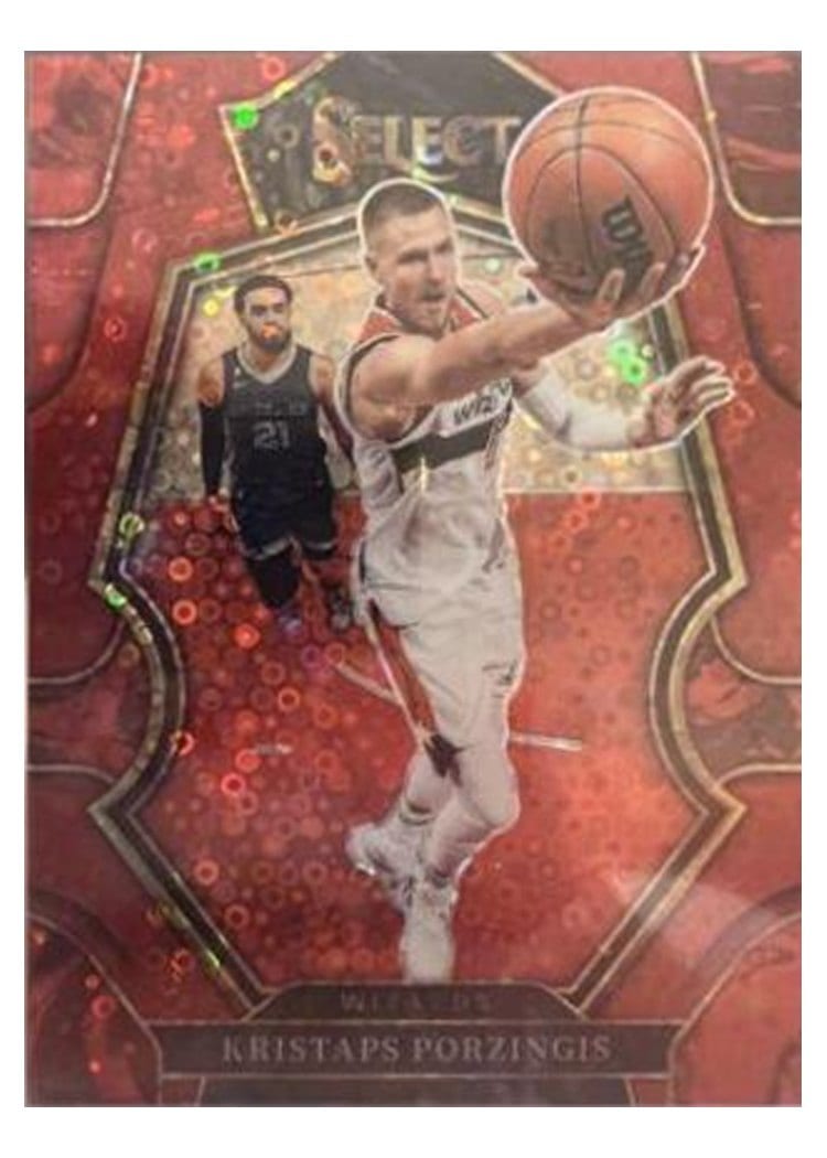 2022-23 Panini Select Base Set Kristaps Porzingis #104 card