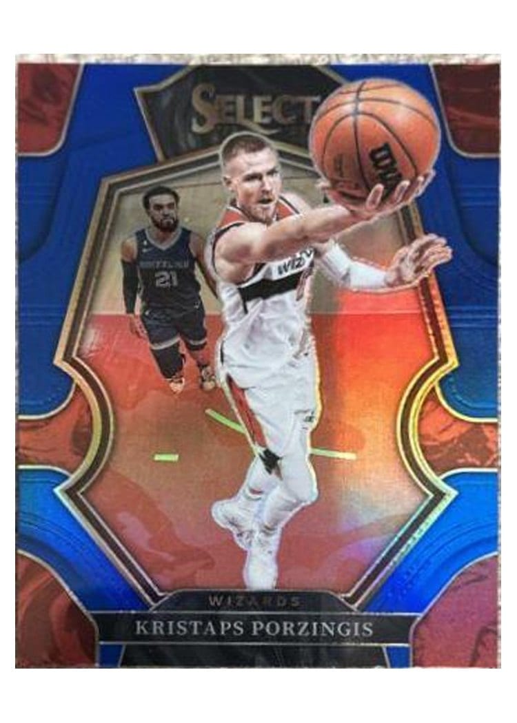 2022-23 Panini Select Base Set Kristaps Porzingis #104 card