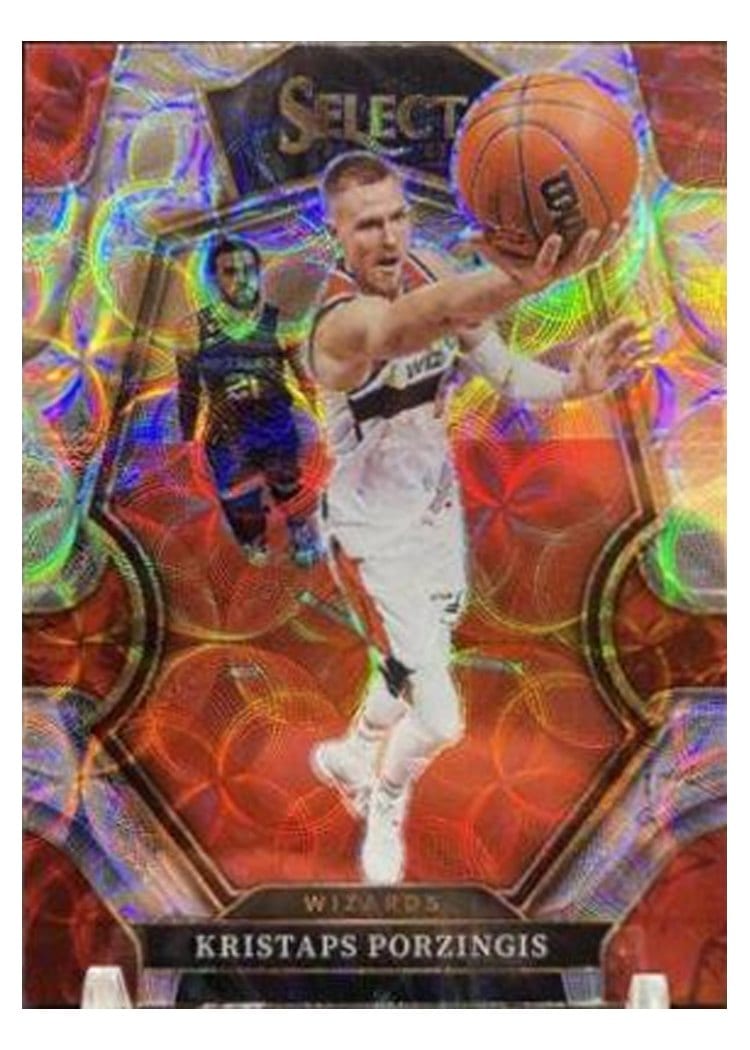 2022-23 Panini Select Base Set Kristaps Porzingis #104 card