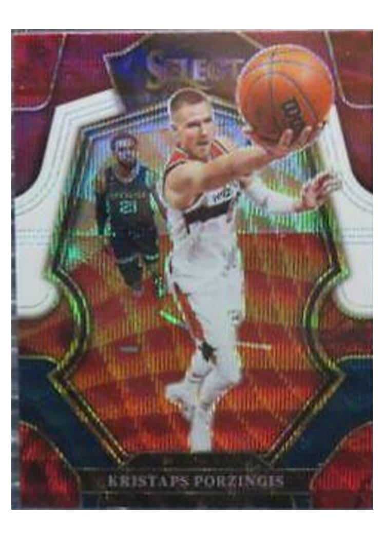2022-23 Panini Select Base Set Kristaps Porzingis #104 card