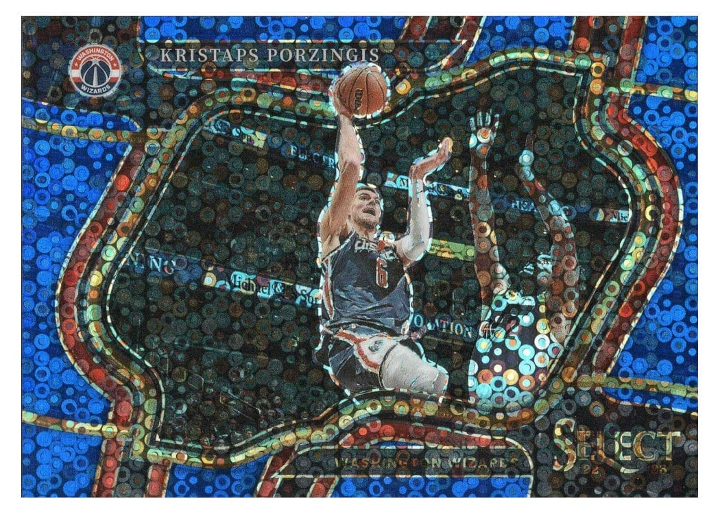 2022-23 Panini Select Base Set Kristaps Porzingis #204 card
