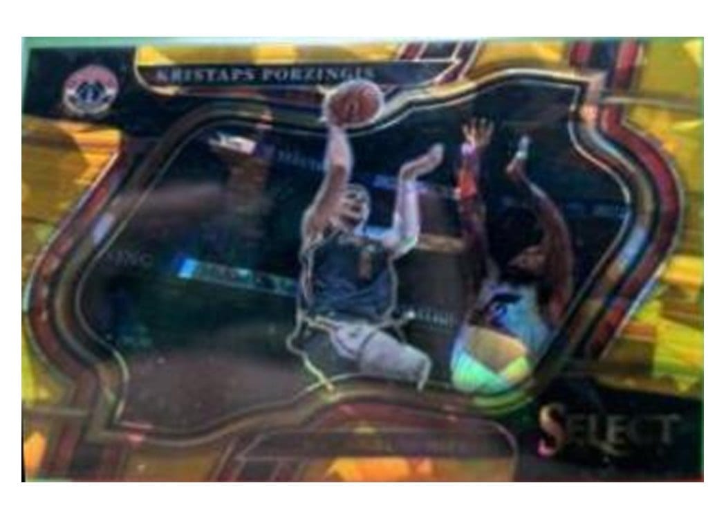 2022-23 Panini Select Base Set Kristaps Porzingis #204 card