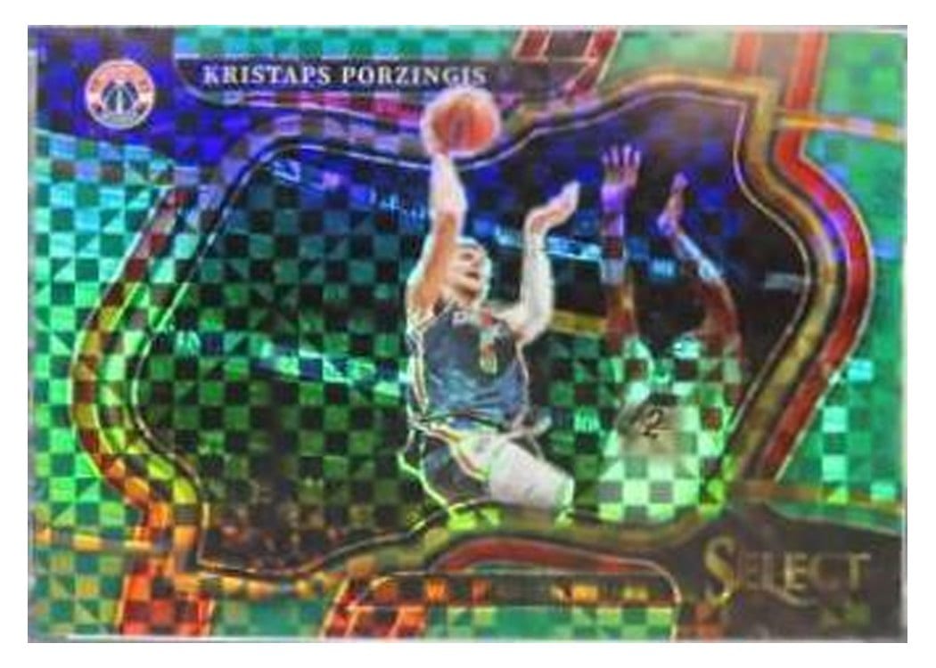 2022-23 Panini Select Base Set Kristaps Porzingis #204 card
