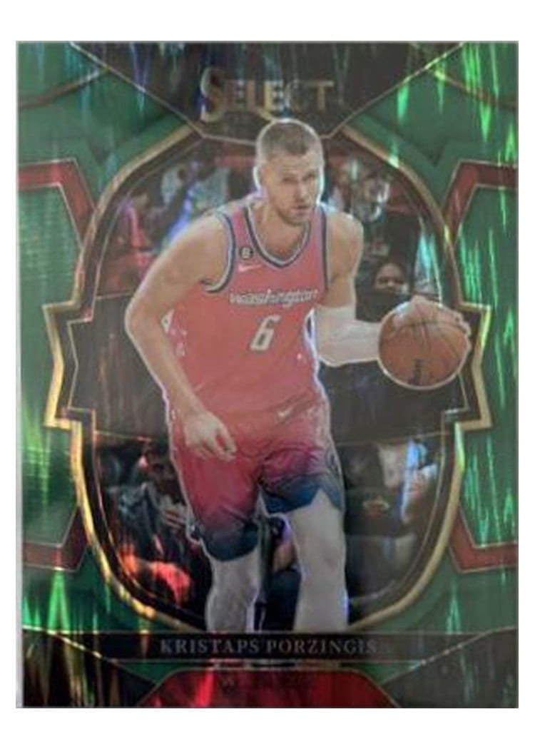 2022-23 Panini Select Base Set Kristaps Porzingis #204 card
