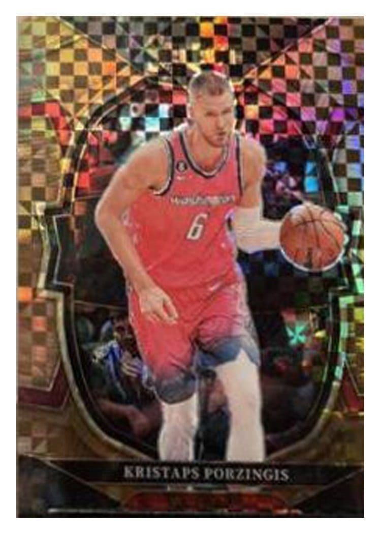 2022-23 Panini Select Base Set Kristaps Porzingis #4 card
