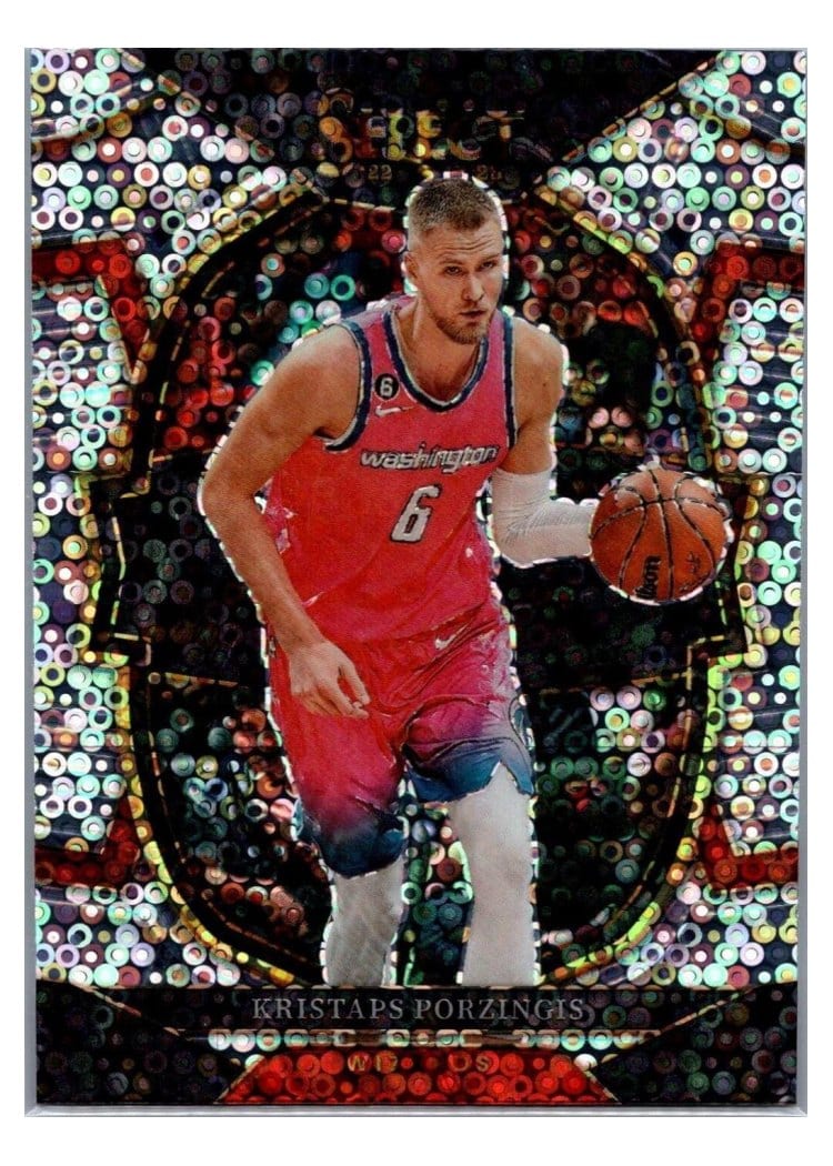 2022-23 Panini Select Base Set Kristaps Porzingis #4 card