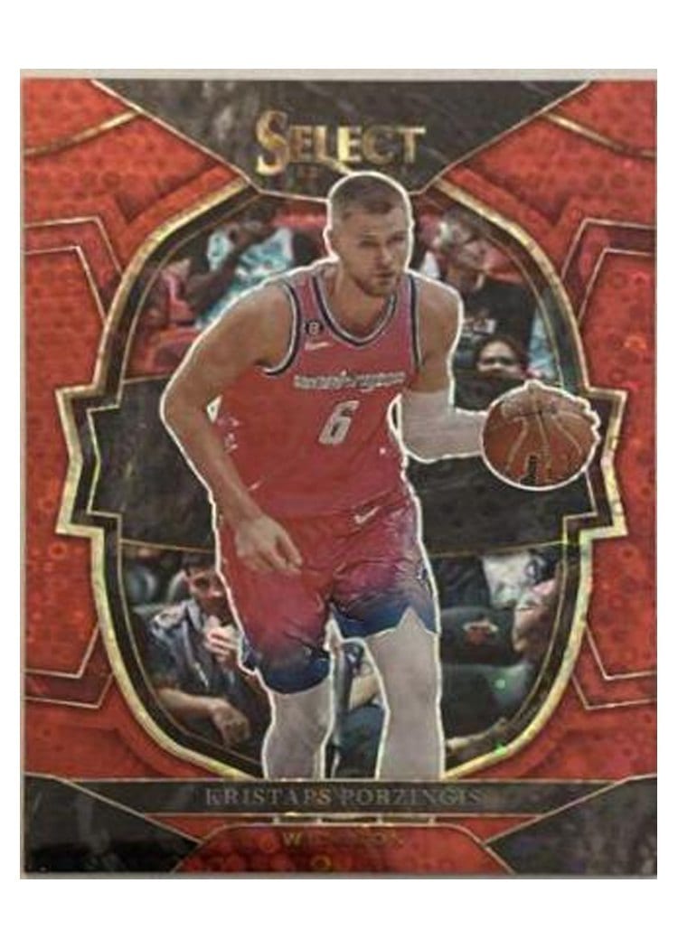 2022-23 Panini Select Base Set Kristaps Porzingis #4 card