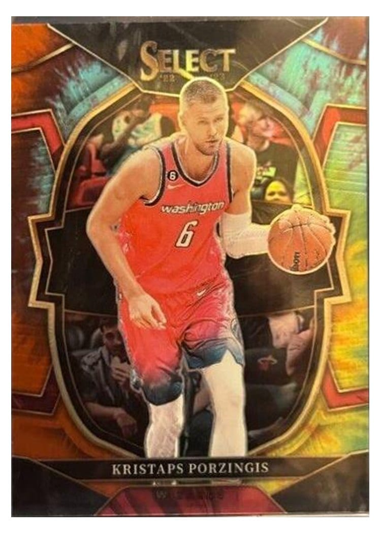 2022-23 Panini Select Base Set Kristaps Porzingis #4 card