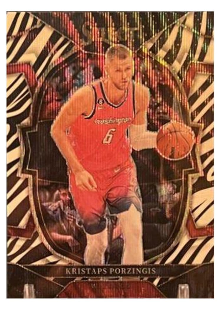 2022-23 Panini Select Base Set Kristaps Porzingis #4 card