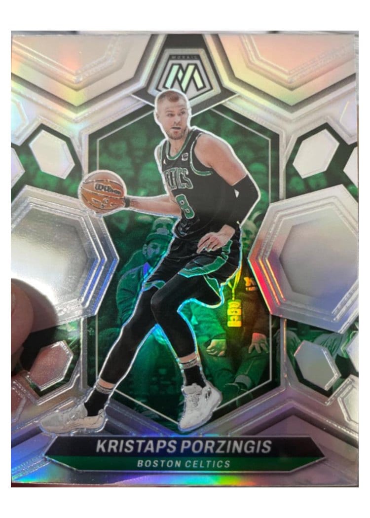 2023-24 Panini Mosaic Base Set Kristaps Porzingis #169 card