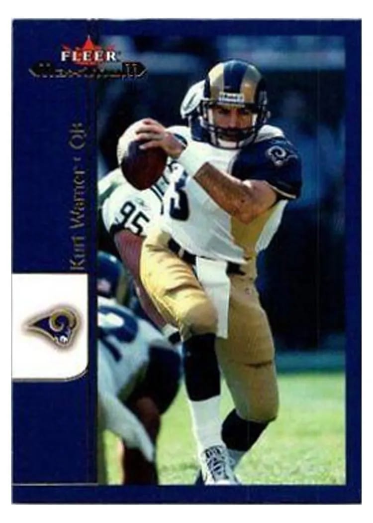 2002 Fleer Maximum Kurt Warner #2 card