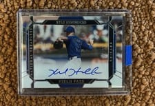 2022 Panini National Treasures Field Pass Signatures Kyle Hendricks #FP-KH card