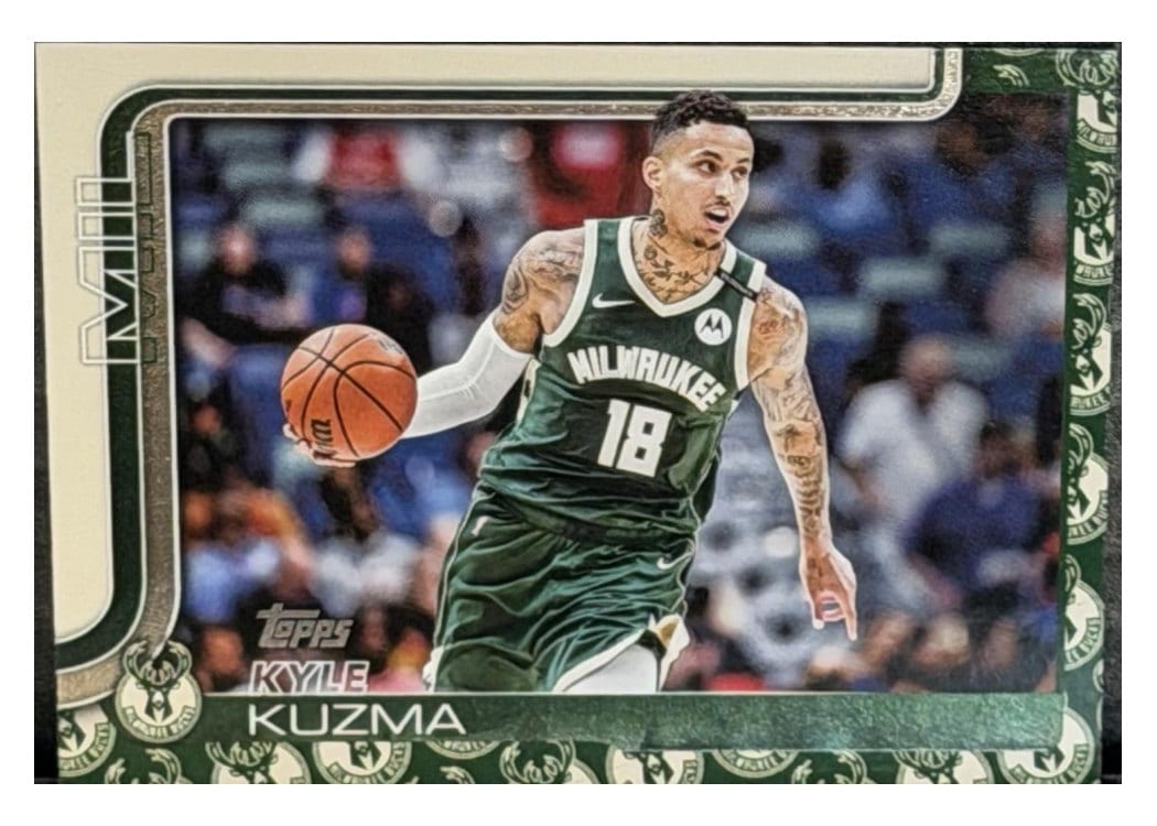 2025-26 Topps Base Set Kyle Kuzma #56 card