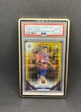 2023 Topps Chrome UEFA Club Lamine Yamal Geometric Gold Refractor #64 card