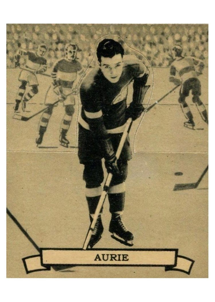 1936 O-Pee-Chee Larry Aurie #131 card