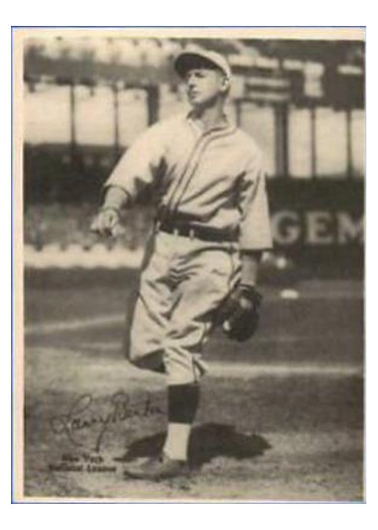 1929 R316 Kashin Publications Larry Benton card