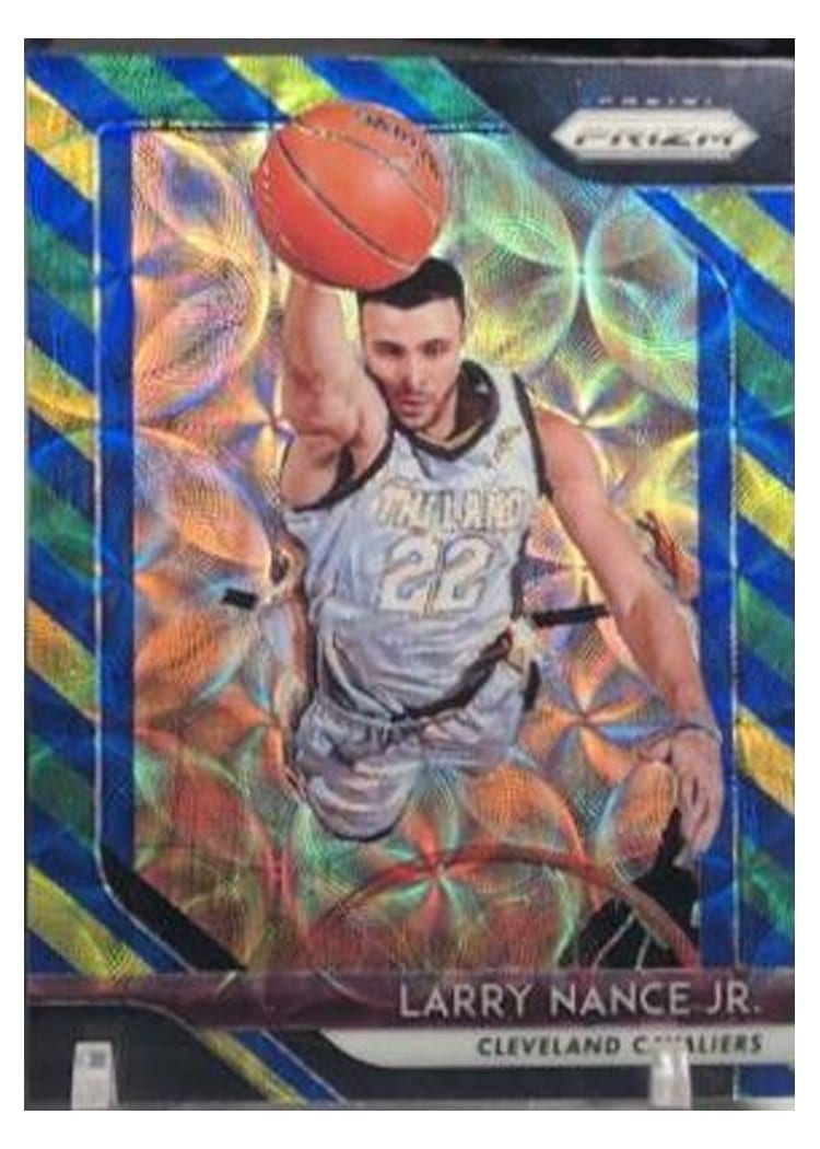 2018-19 Panini Prizm Base Set Larry Nance Jr. #210 card